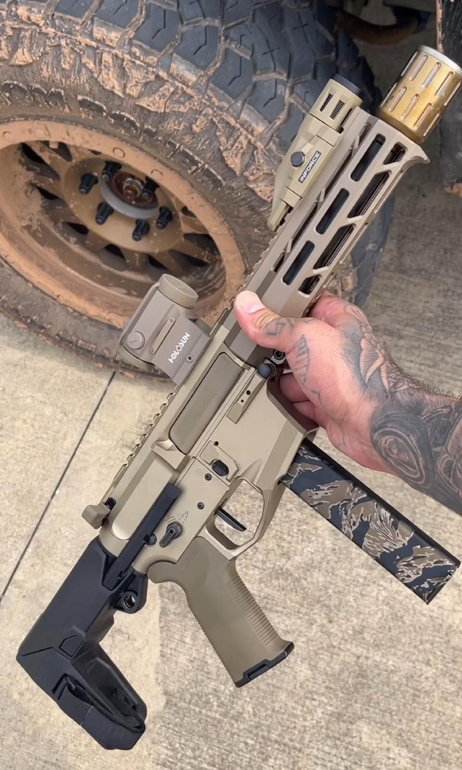 INFORCE WMLX DE Gen2 800LM Kablosuz Çöl Rengi Taktik Tüfek Feneri - Görsel 7